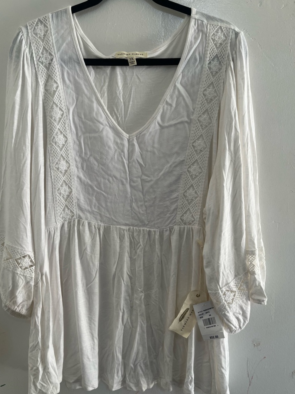 Farmers Market White Top - Picture 2 of 4